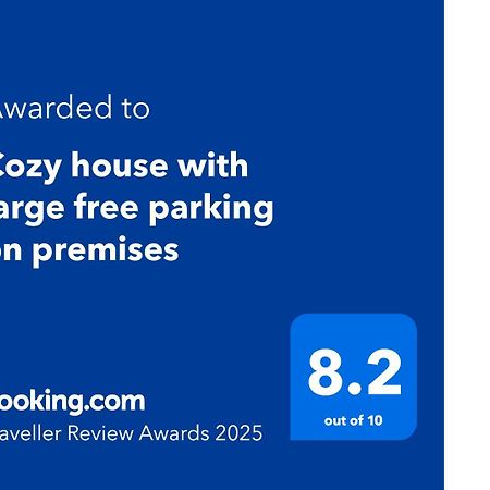 Villa Cozy House With Large Free Parking On Premises Springfield Exterior foto